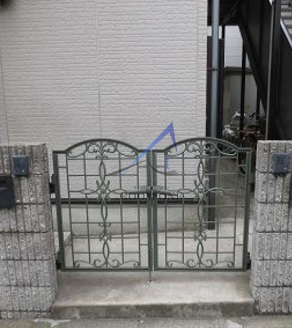 ラルース大岡山のエントランス|エントランスです。