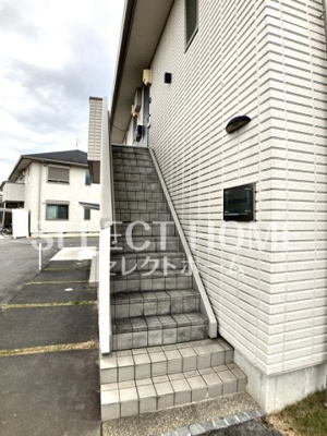 【エントランス】 | デュラアサヒC棟 | 落ち着いたエントランスです
