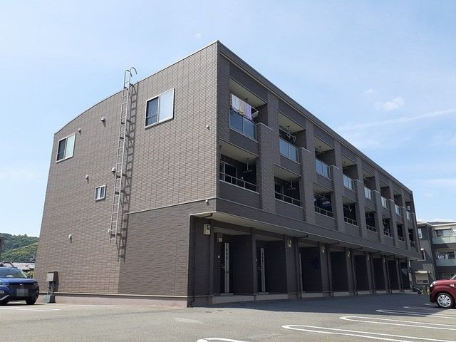 シカタ ロジュマン