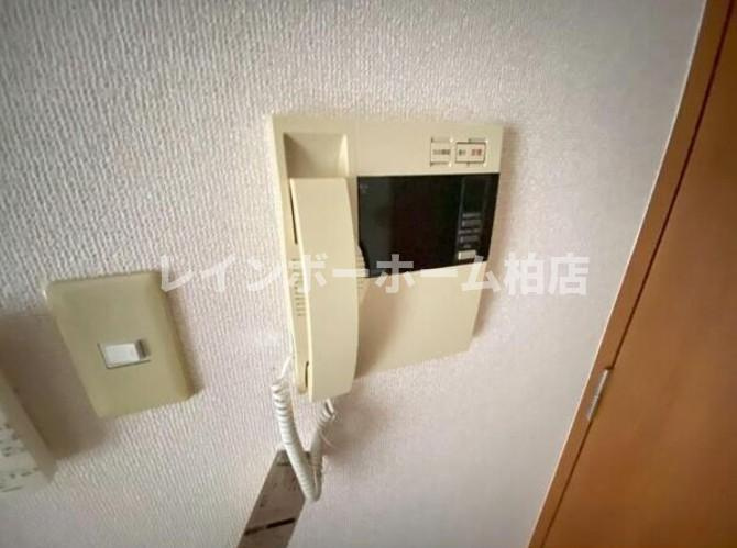 特典：仲介手数料が無料です!!のセキュリティ|インターホンです