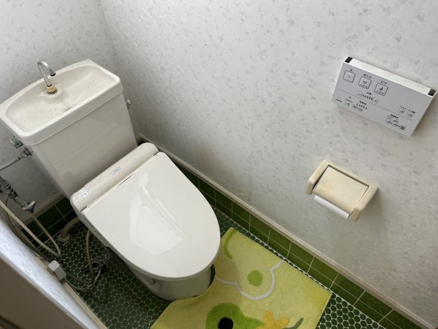 熊取町大宮4丁目　中古戸建のトイレ