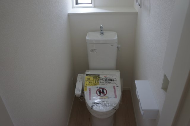 出雲市大津町　新築建売住宅　4棟現場　①号地のトイレ