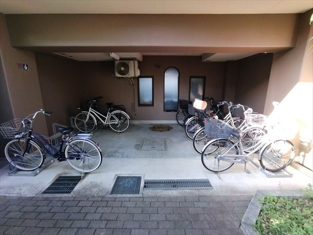 【駐輪場】の画像