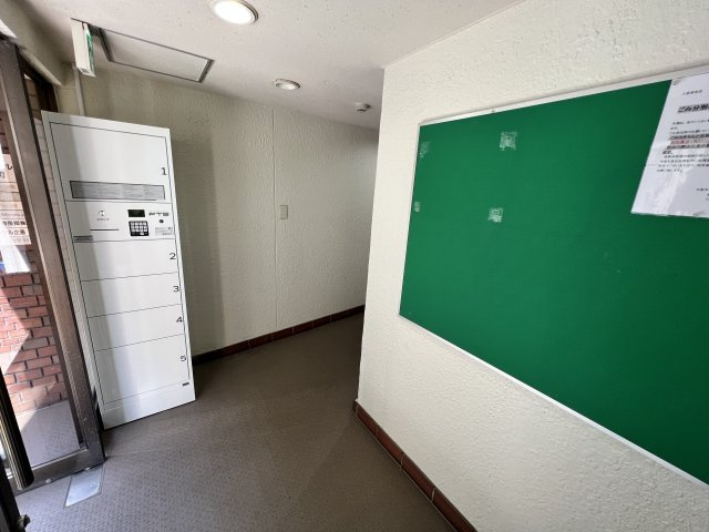 ビューシャルム上本町のロビー