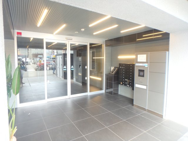 ＧＡＲＥ　ＮＡＭＢＡのエントランス