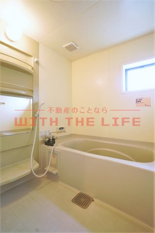 リビングタウン小森野壱番館【キャッシュバック対象】の浴室|落ち着いた空間のお風呂です