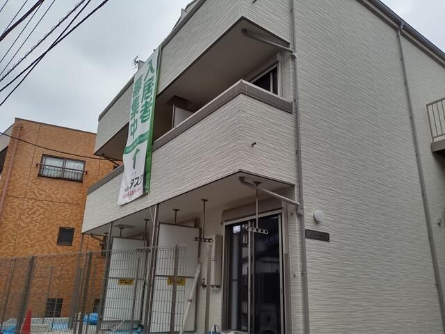 横浜市旭区二俣川２丁目のアパートの外観