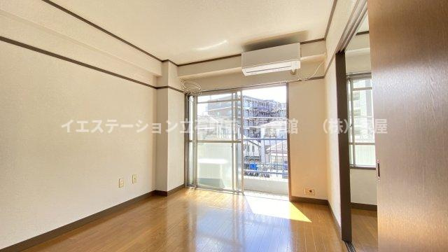 シャトレー堀切の洋室