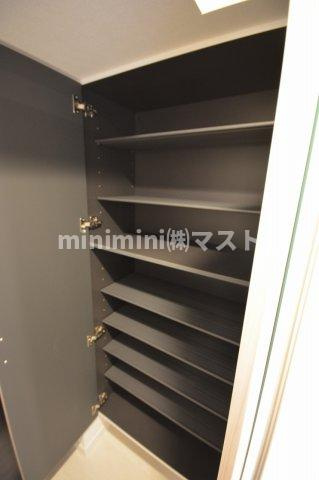 S-RESIDENCE難波大国町Tresの収納
