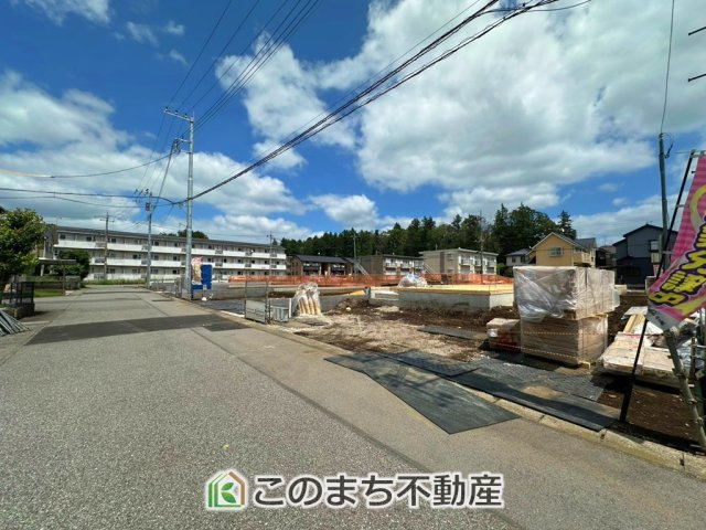 ブルーミングガーデン宇都宮市下岡本町ネオユニバースの前面道路含む現地写真|前面道路含む現地写真