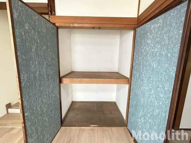 和泉市伏屋貸家の収納