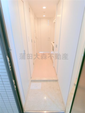 ドゥーエ蒲田の玄関
