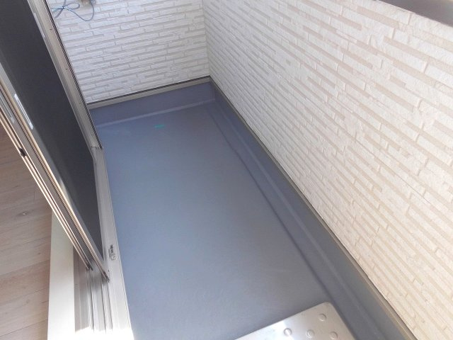 ジーメゾン明石市林エレールのバルコニー