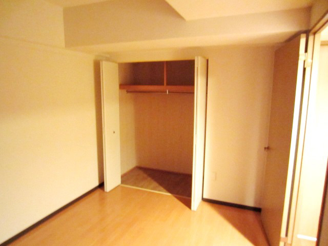 【寝室】