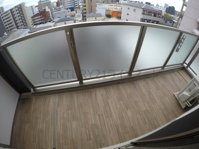 【バルコニー】 | リバレイン江坂