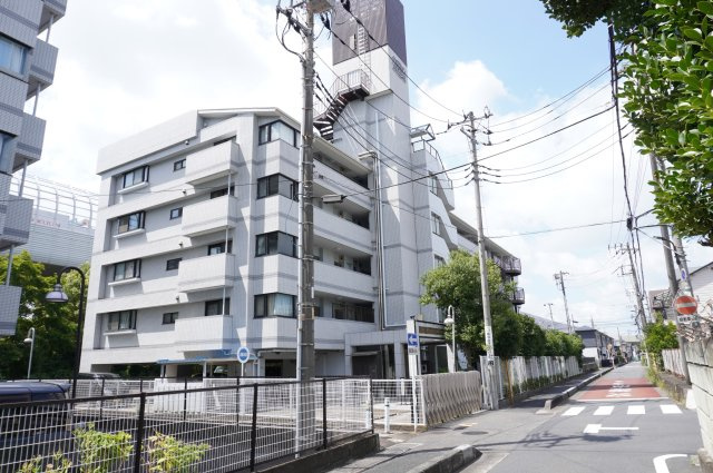 ライオンズマンション草加旭町第2の外観