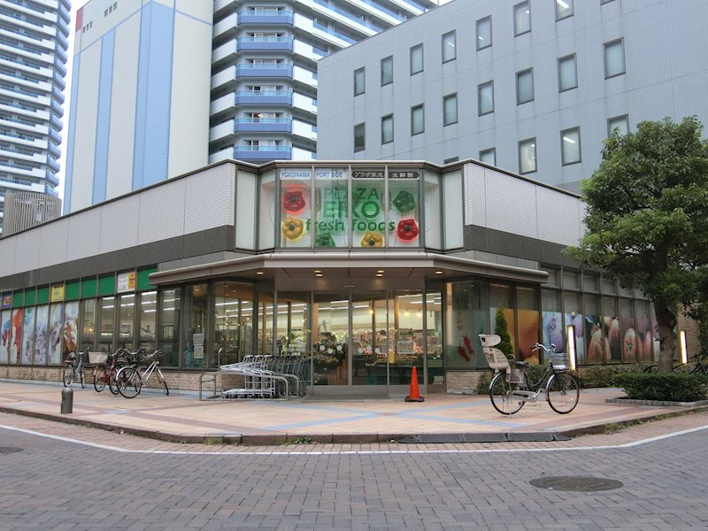 プラザ栄光生鮮館（徒歩1分：約30m）
