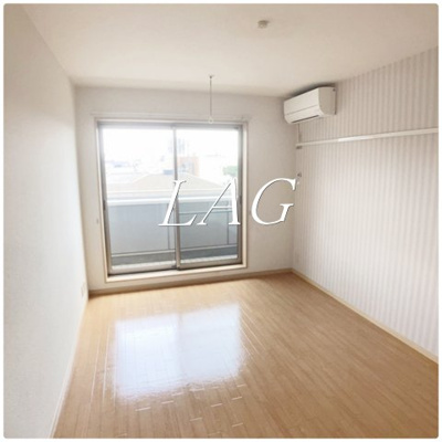 【居間・リビング】 | グランメール | 洋室のお部屋です。