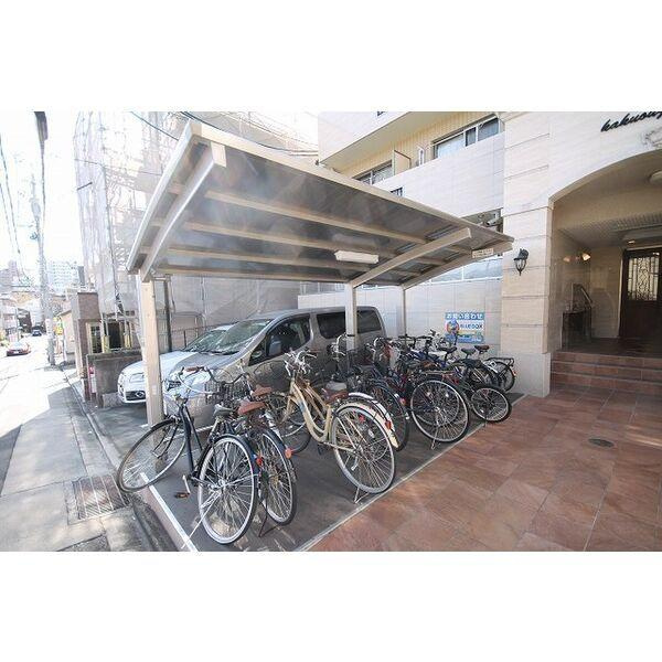 タウンライフ覚王山北　名古屋市賃貸　仲介手数料無料の駐車場|駐輪場