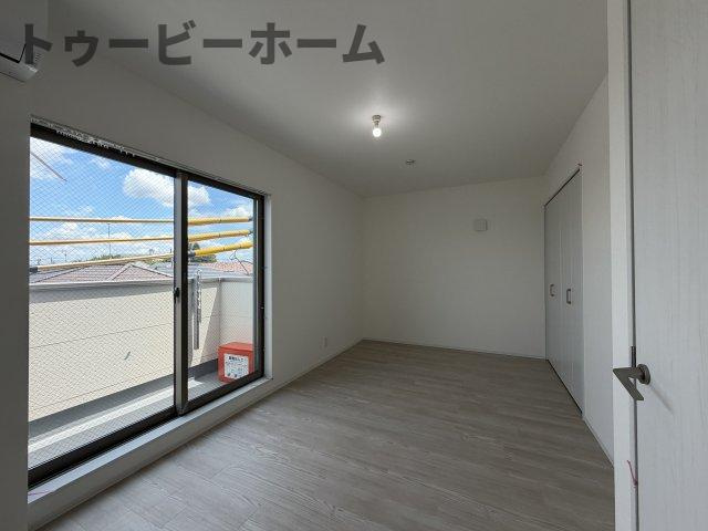 ジーメゾン狭山祗園シエルの居間・リビング|こちらのリビングで趣味の時間をお楽しみください