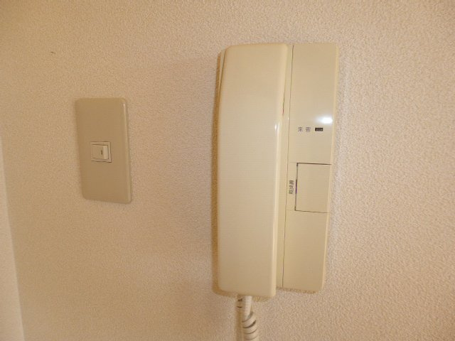ＪＲＢハイツ倉敷のセキュリティ|オートロック連動インターホン