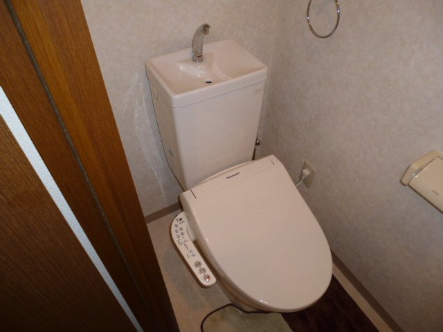 ＪＲＢハイツ倉敷のトイレ|ウォシュレット