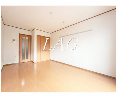 【居間・リビング】 | サンモール・Ｋ | 洋室のお部屋です。
