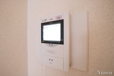 【セキュリティ】 | プレサンス名古屋城前 | モニター付きインターホンです