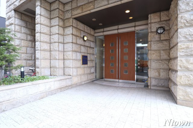 【エントランス】 | プレサンス名古屋城前 | 建物の内部です