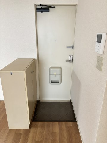 【玄関】