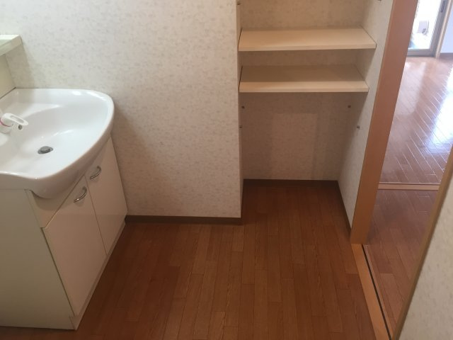 ラウンドタワーオペリアの収納