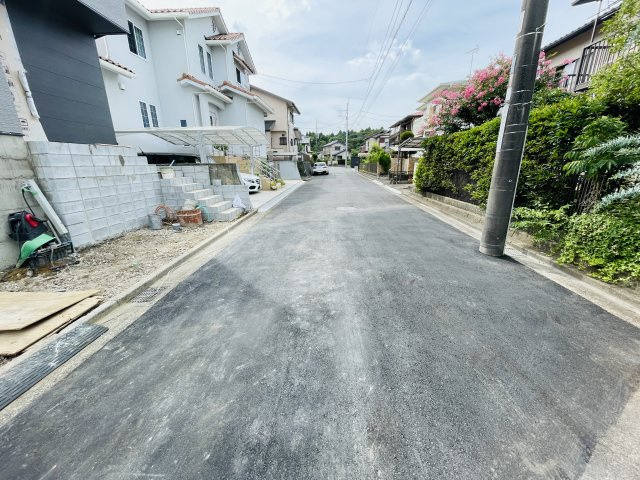 佐倉市宮前２丁目の前面道路含む現地写真|8月28日撮影