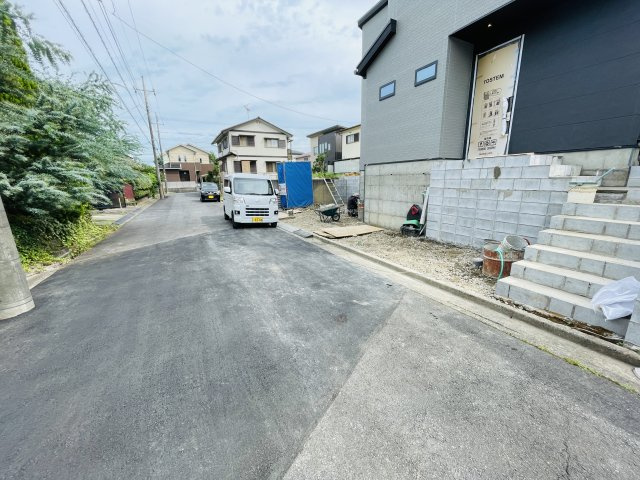 佐倉市宮前２丁目の前面道路含む現地写真|8月28日撮影