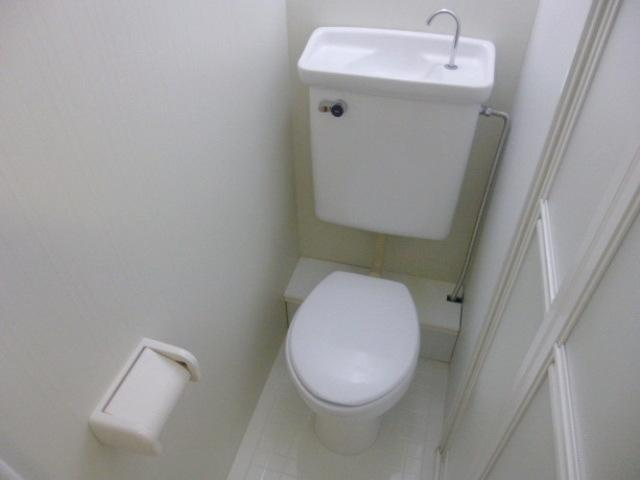 アジュール中野のトイレ|※別部屋参照