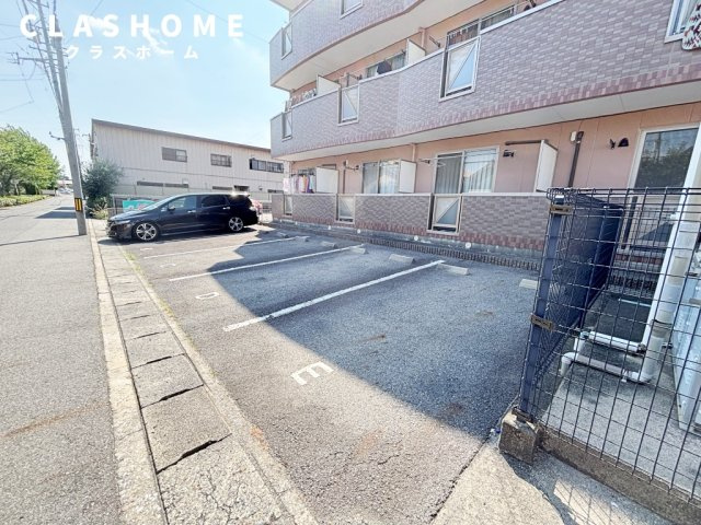 レガーロ南斗　　刈谷市近郊の賃貸はクラスホーム刈谷店の駐車場