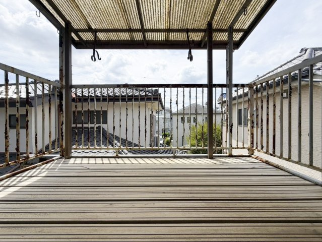 福生市大字福生　中古戸建のバルコニー