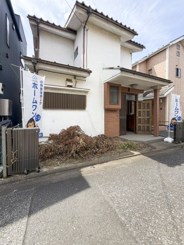 福生市大字福生　中古戸建の駐車場