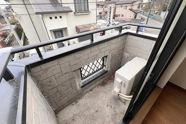 ポンテパールのバルコニー