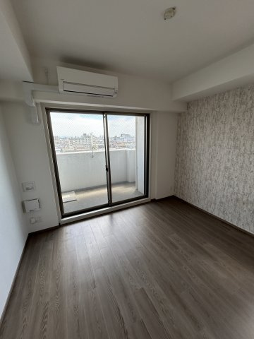 プレサンス神崎川ファインブレスの寝室|使い勝手のいい寝室です