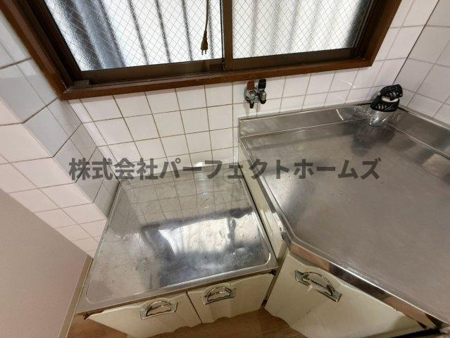 桜木町アパートのキッチン|きれいなキッチンです