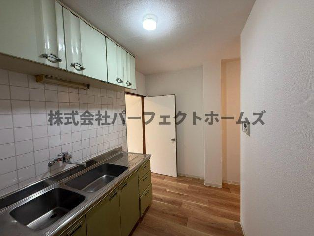 桜木町アパートのキッチン|お料理しやすいキッチンです