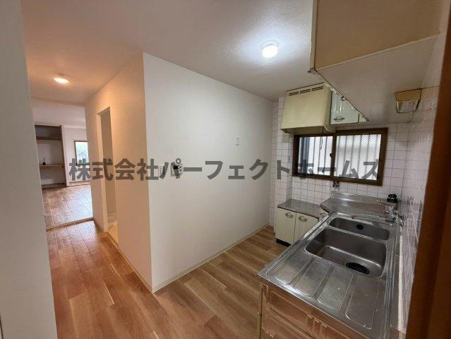 桜木町アパートのキッチン|使いやすいキッチンです