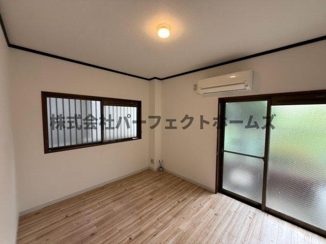 桜木町アパートの洋室|スタンダードな洋室です