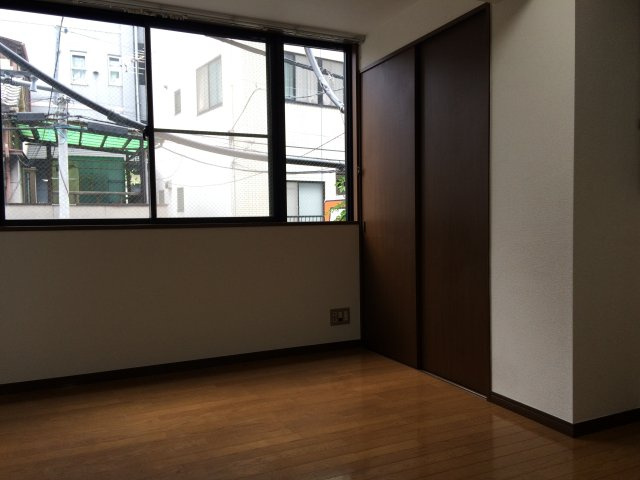 台東区入谷１丁目の賃貸マンション