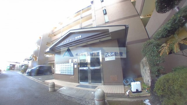 【エントランス】 | カーサフィオーレ壱番館