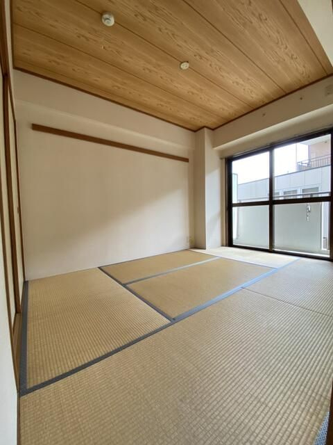 八王子市大和田町３丁目の賃貸マンションの寝室