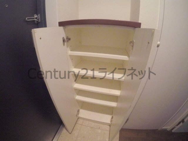【玄関】 | ジュネーゼグラン天満