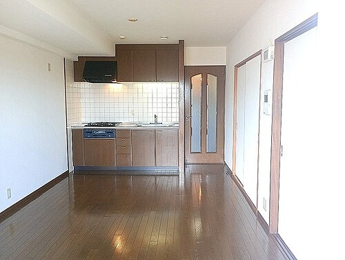 ライオンズマンション楽々園駅前のキッチン|システムキッチン　※2026年7月撮影