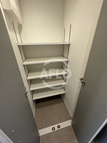 アーバネックス梅田中崎町Ⅱ　扇町小学校区の収納|アーバネックス梅田中崎町II　シューズインクローゼット