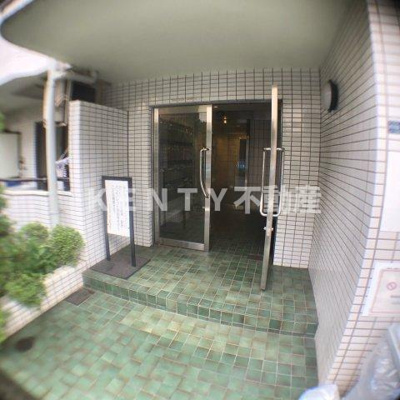【エントランス】 | ハイタウン羽田 | 建物の内部です